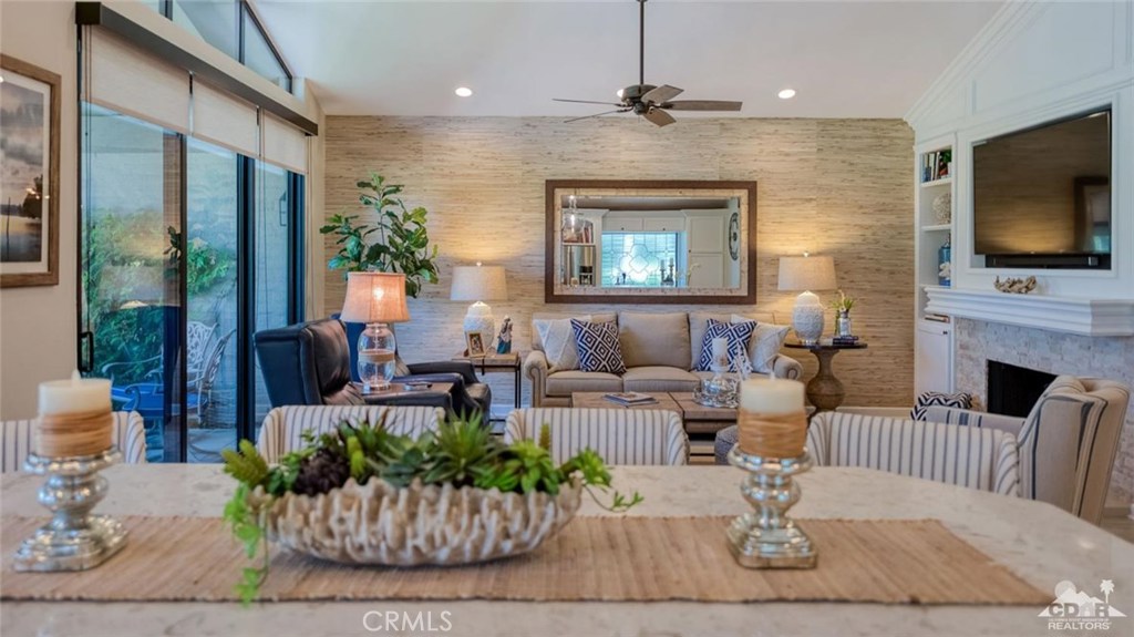 The Lakes Country Cl - Residential