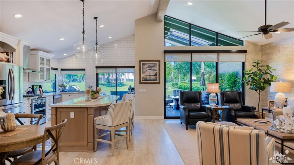 The Lakes Country Cl - Residential