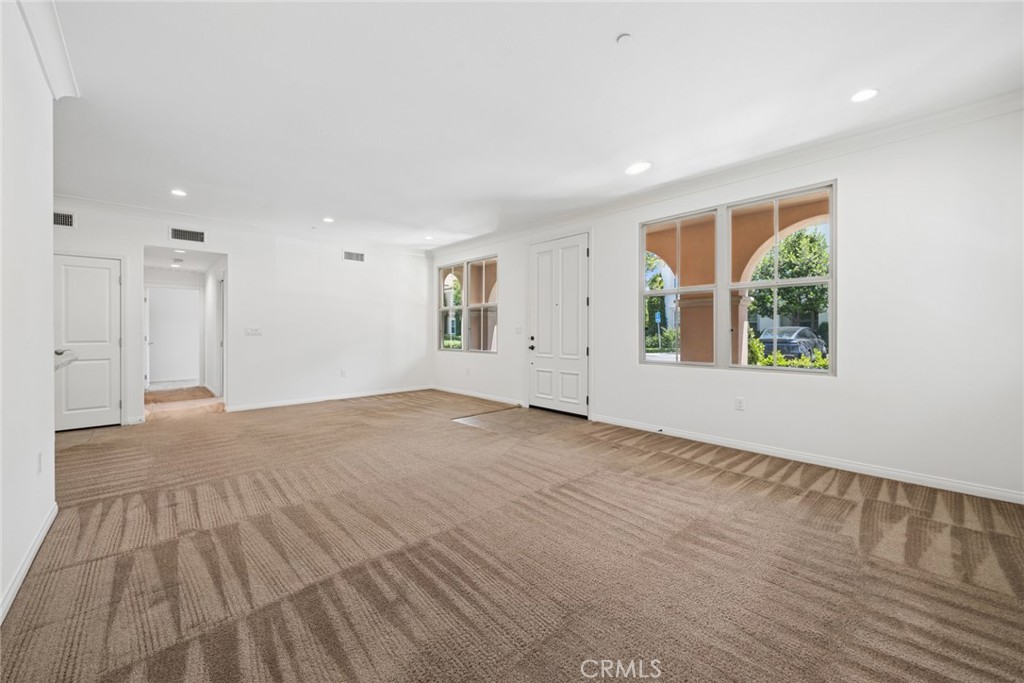 107 Mayfair