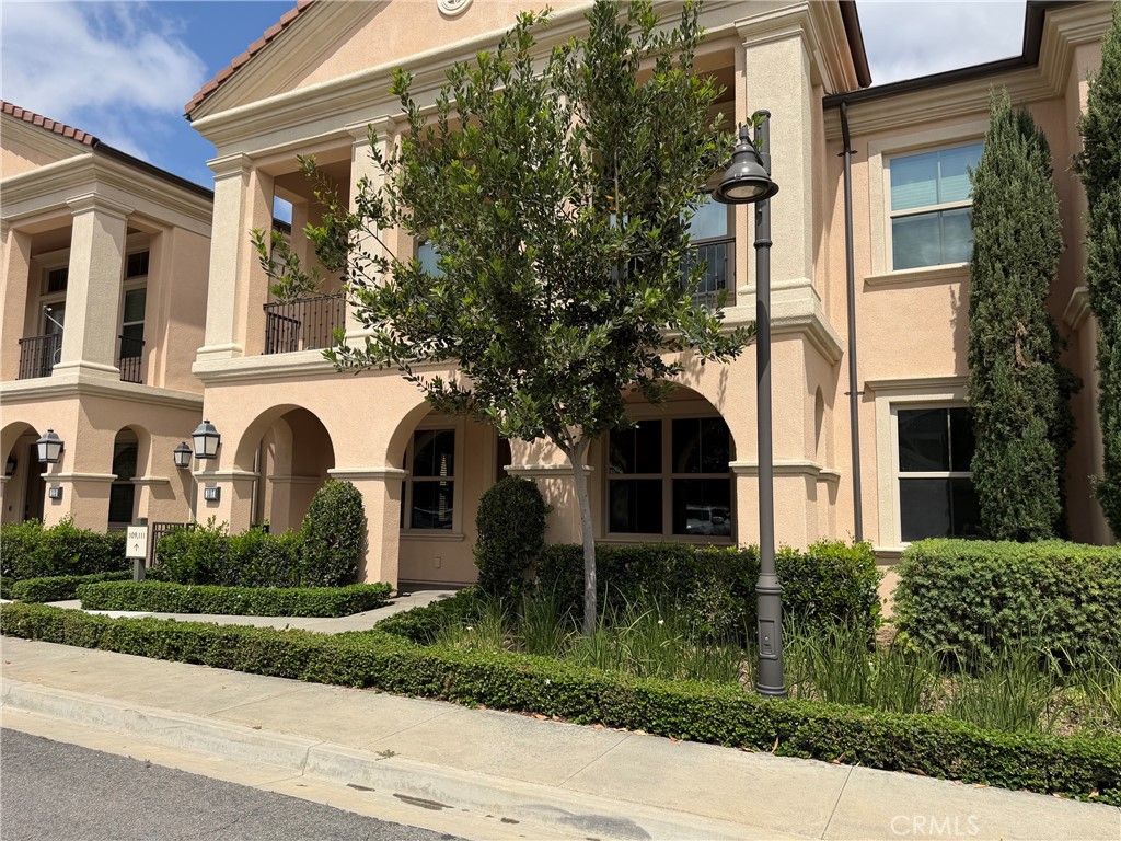 Photo of 107 Mayfair, Irvine, CA 92620 (MLS # OC26105023)
