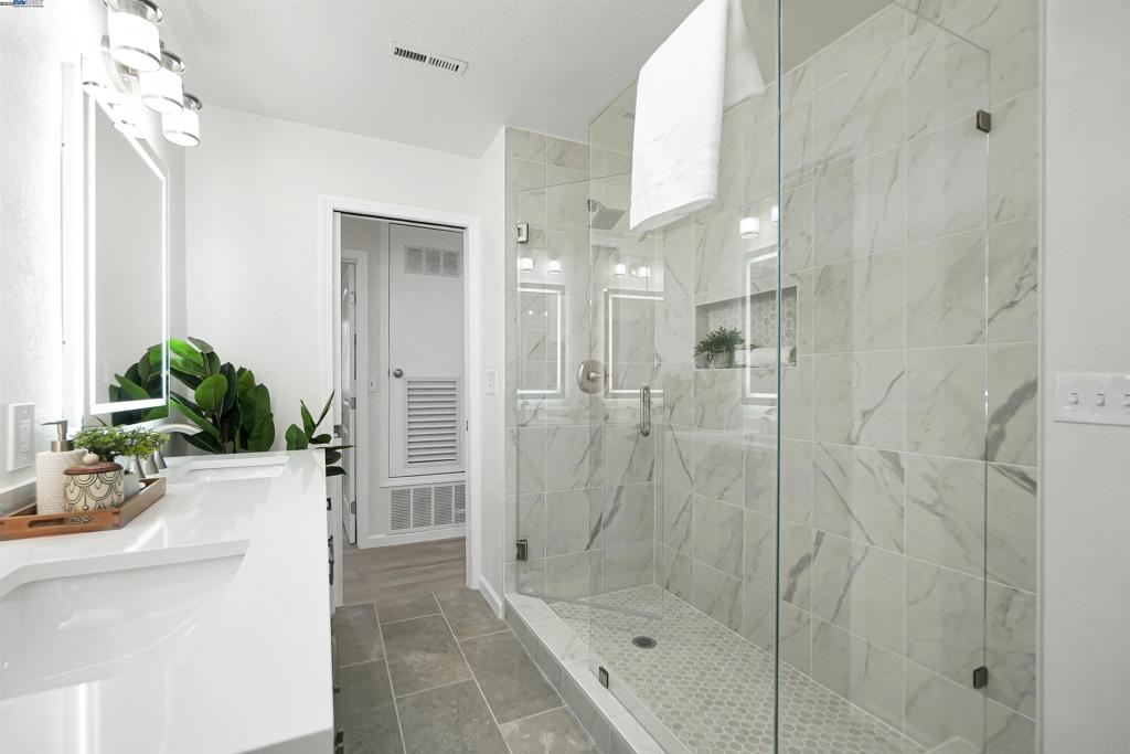 CONCORD - Residential