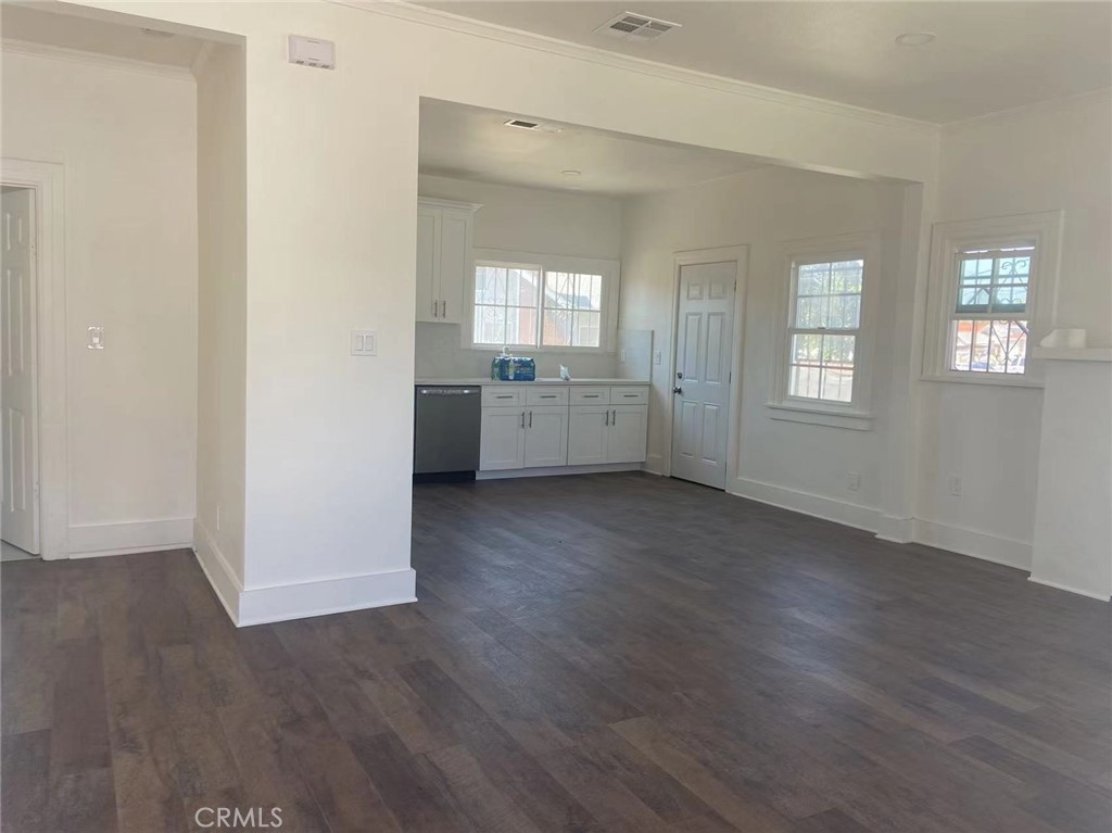 3729 Baldwin Park Blvd