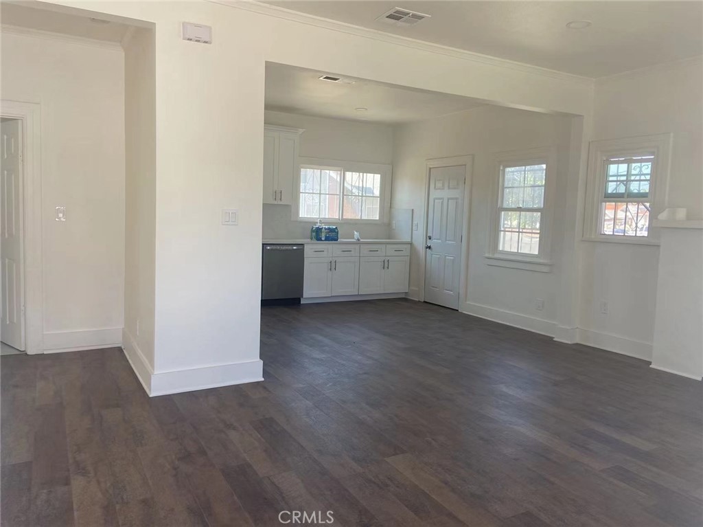 3729 Baldwin Park Blvd