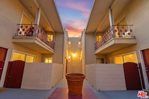 Photo of 515 N Alfred Street #206, West Hollywood, CA 90048 (MLS # 26639671)