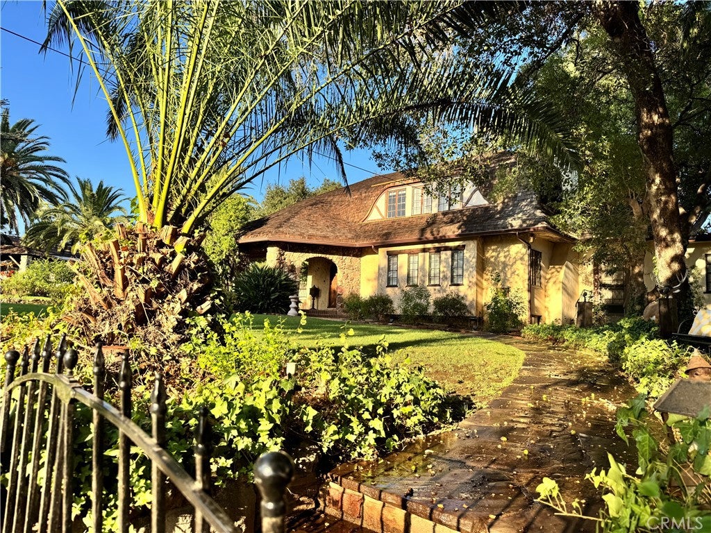 508 N San Dimas