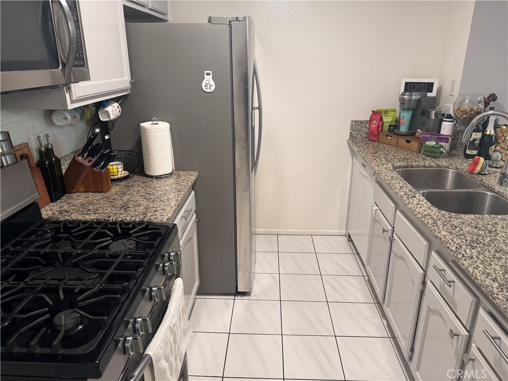 13936 Edgewater Drive 122