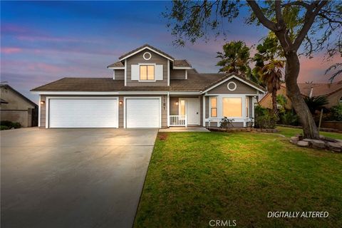 1181 W Banyon Rialto CA 92377