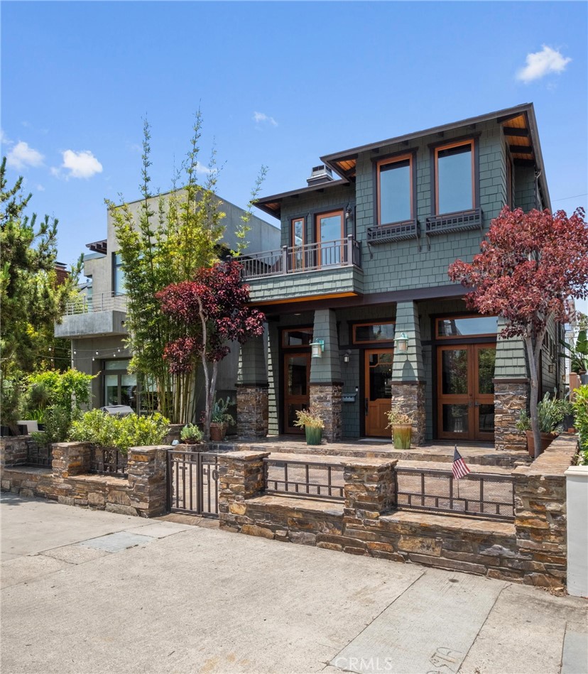 401 8th Street