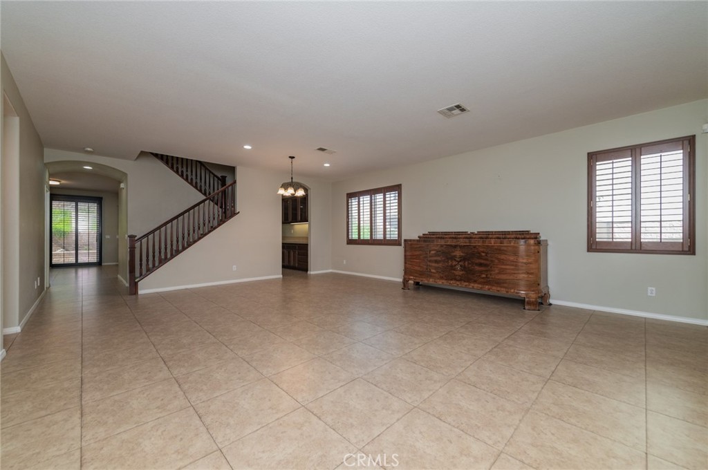 6221 Ruby Crest Way