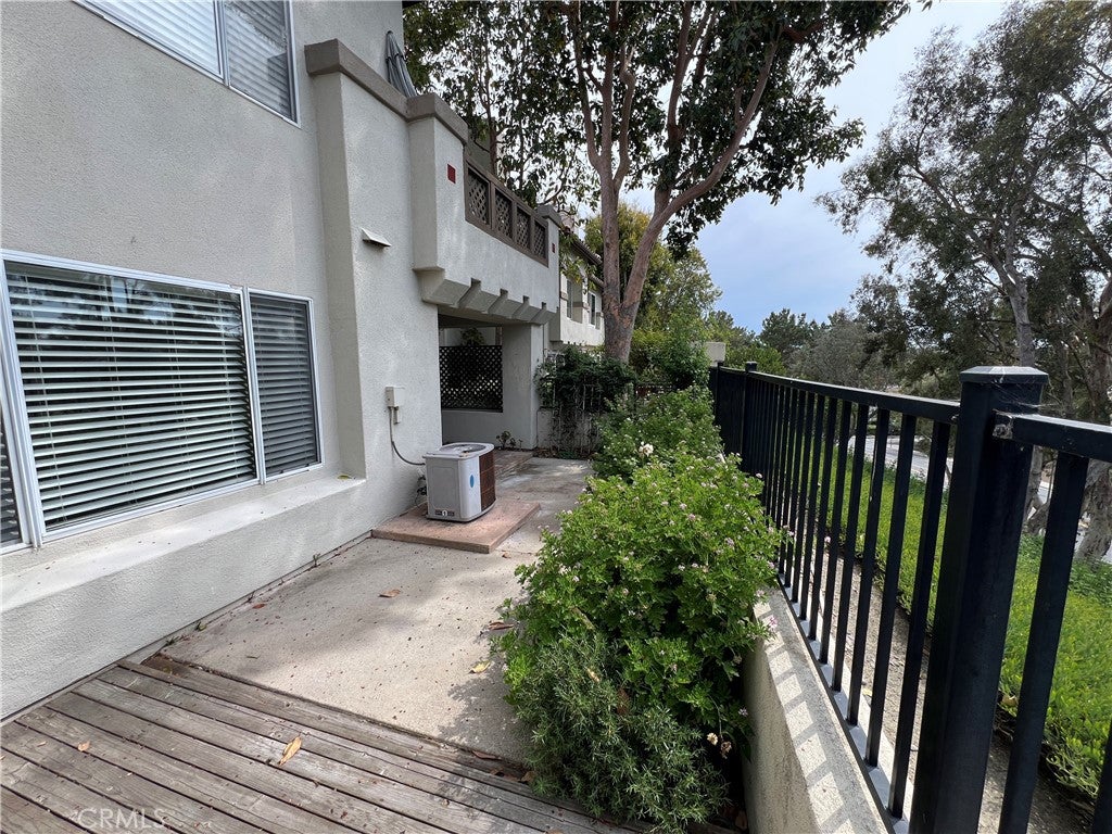26467 Portola, Mission Viejo CA 92692 - Photo 8