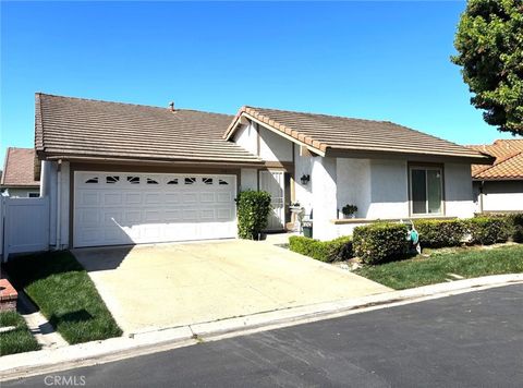 27857 Espinoza Mission Viejo CA 92692