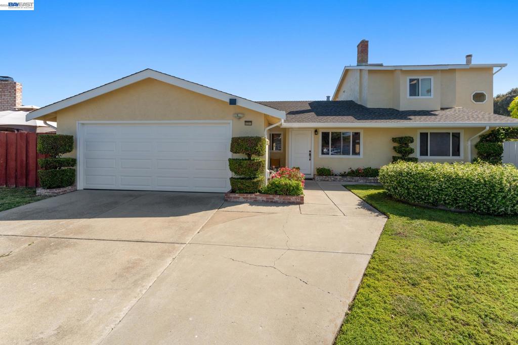32317 Pegasus Court