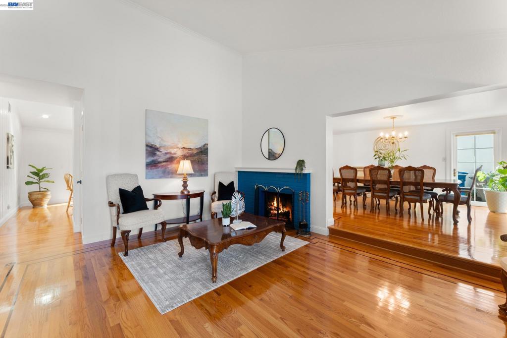 32317 Pegasus Court