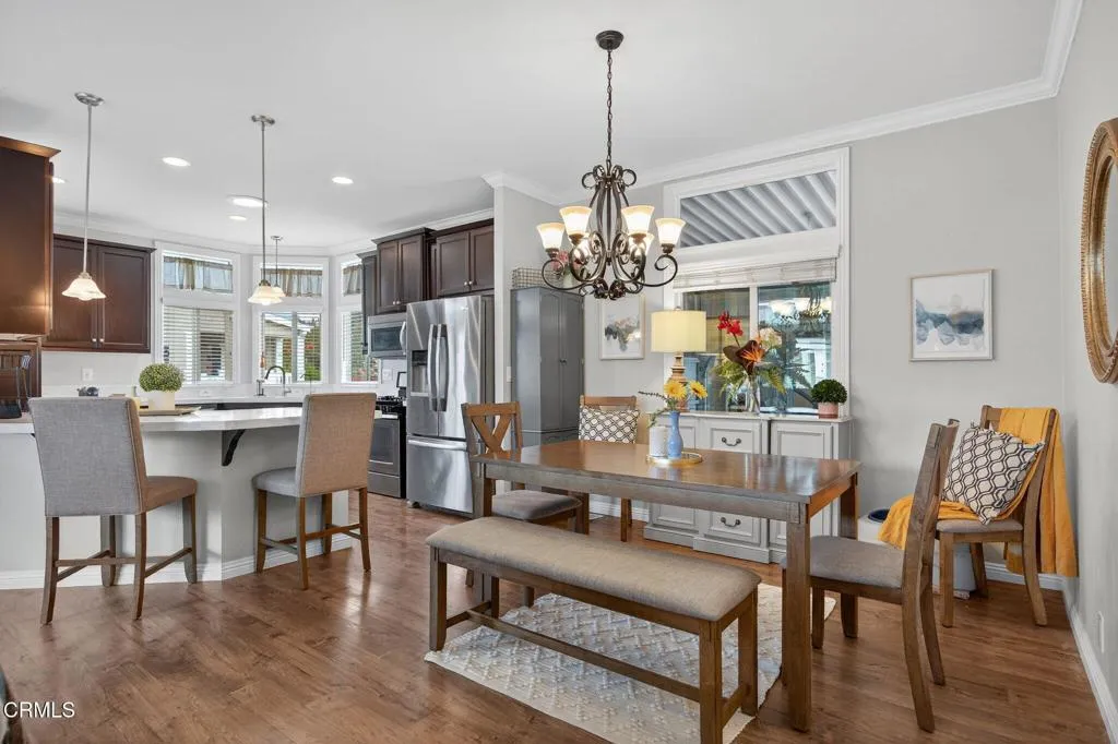 Ojai, California 93023, United States, 3 Bedrooms Bedrooms, ,2 BathroomsBathrooms,Residential,Active,217315