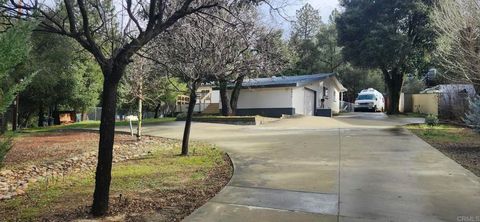 8075 Buckthorn Trail Pine Valley CA 91962