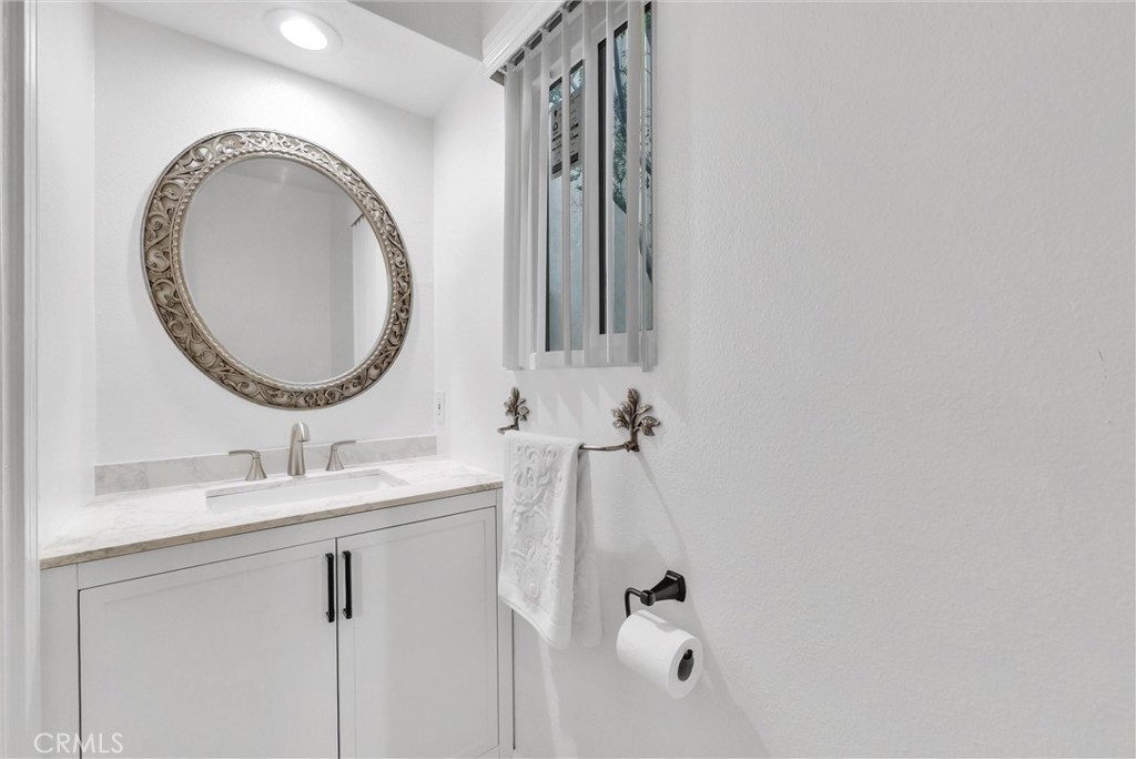 Estancia (ESTA) - Residential Lease