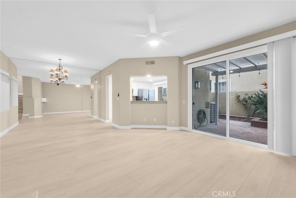 Estancia (ESTA) - Residential Lease