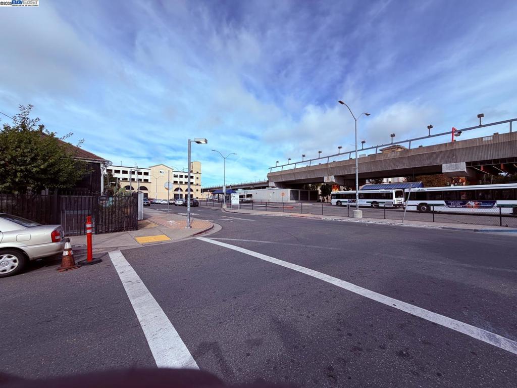 FRUITVALE DISTR - Residential Income