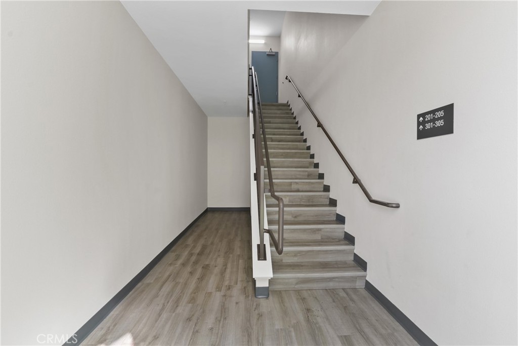 960 N Tangent Privado 305
