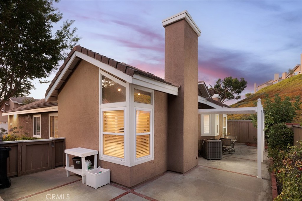 830 S Sapphire Lane