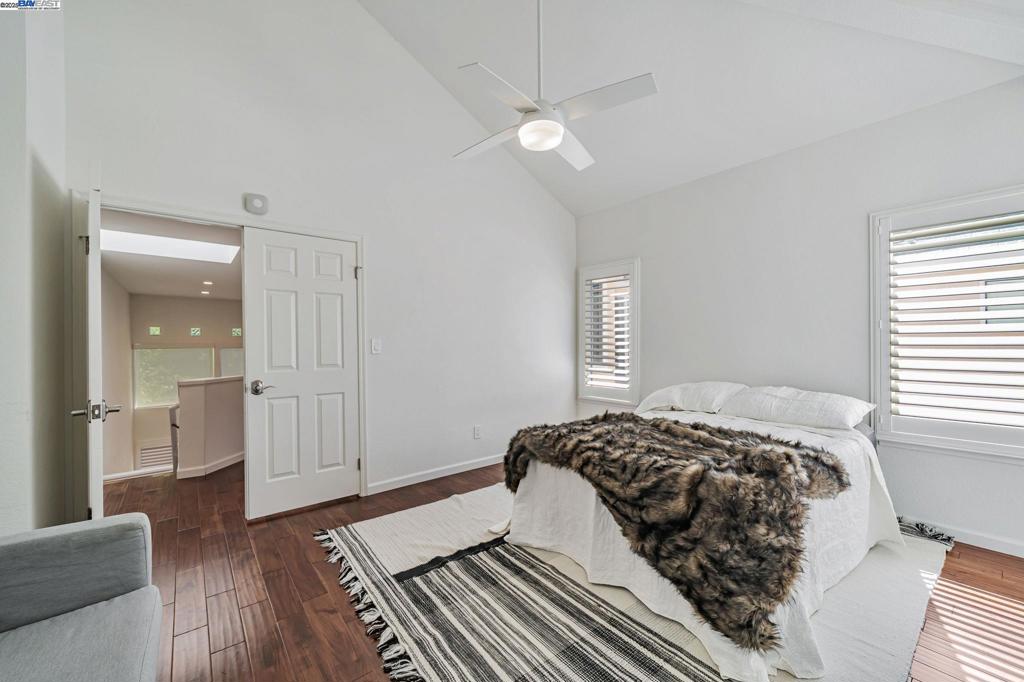 CANY0N LAKES - Residential