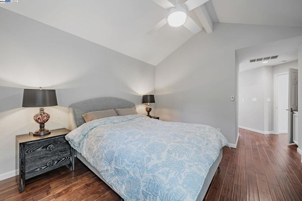 CANY0N LAKES - Residential