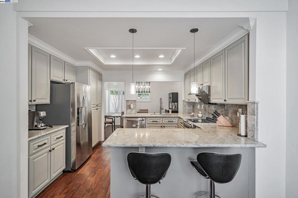CANY0N LAKES - Residential