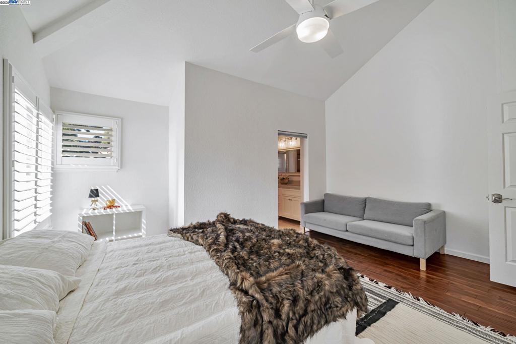 CANY0N LAKES - Residential