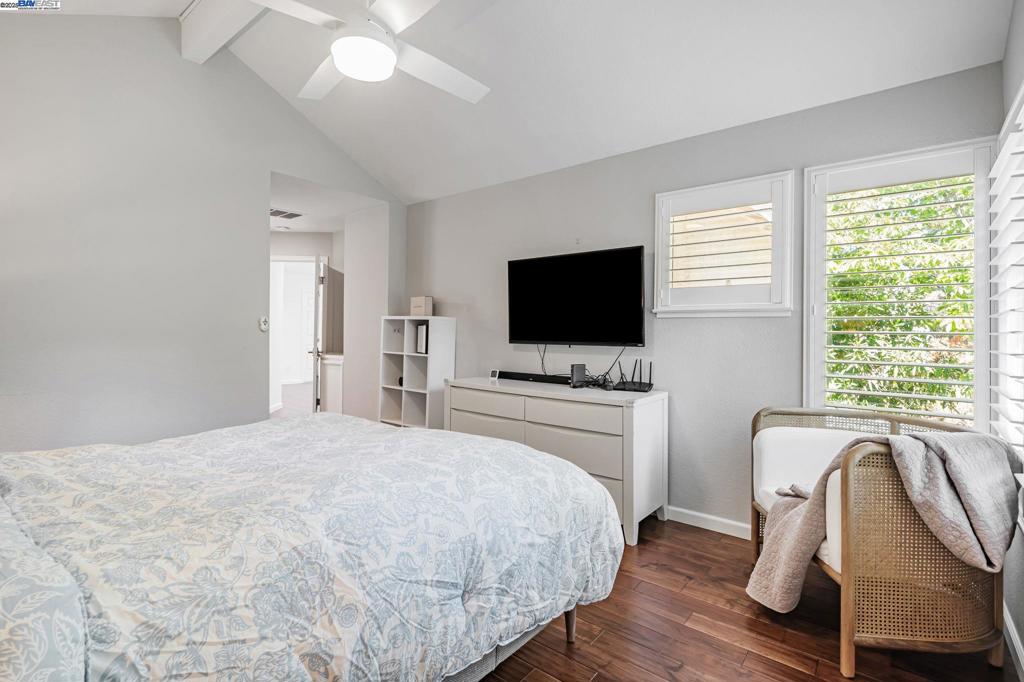 CANY0N LAKES - Residential