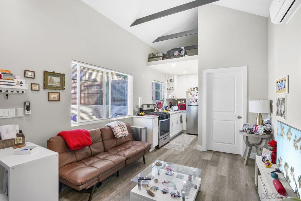 San Diego - Residential Income