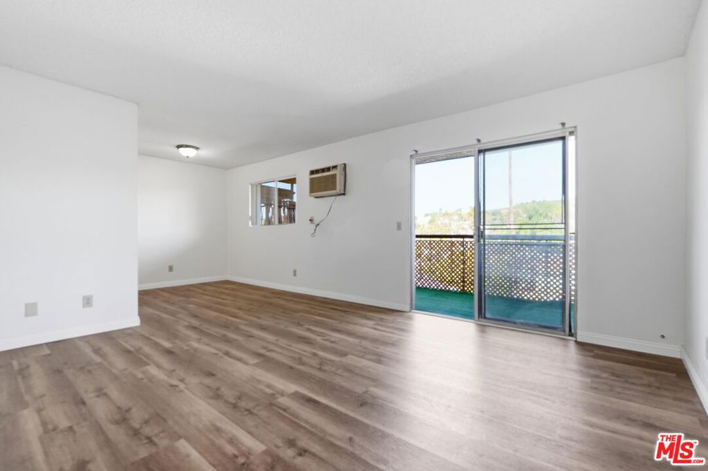 3424 Pueblo Avenue 8