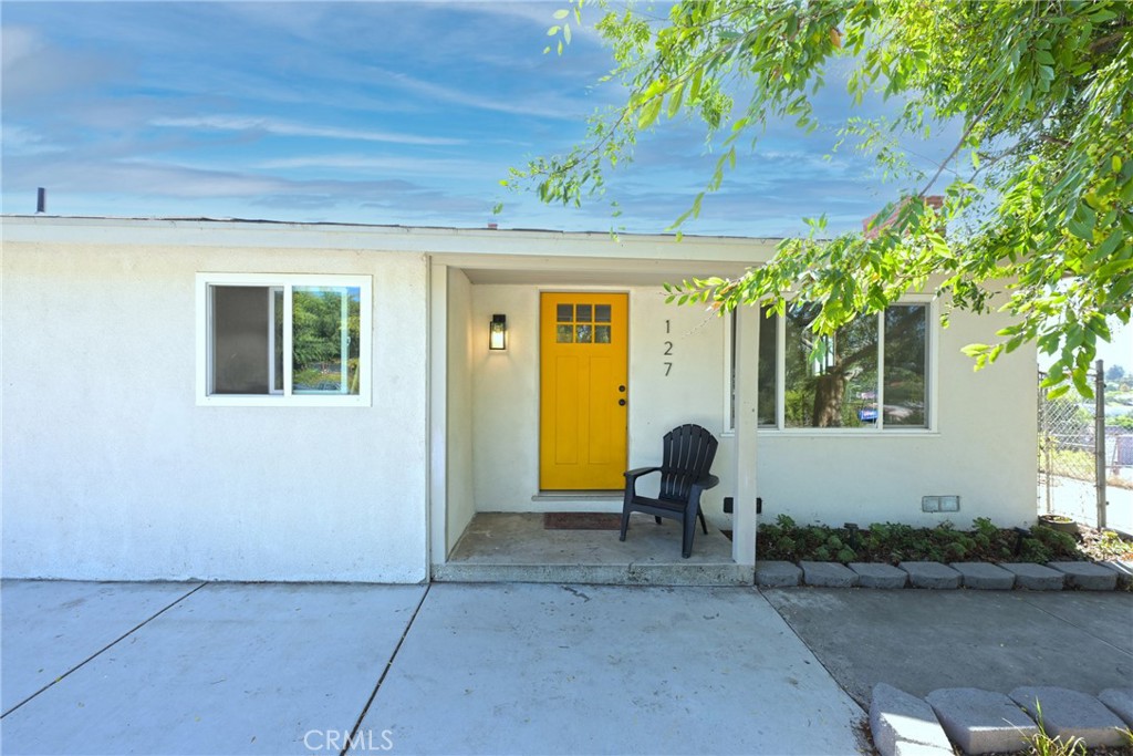 127 E College