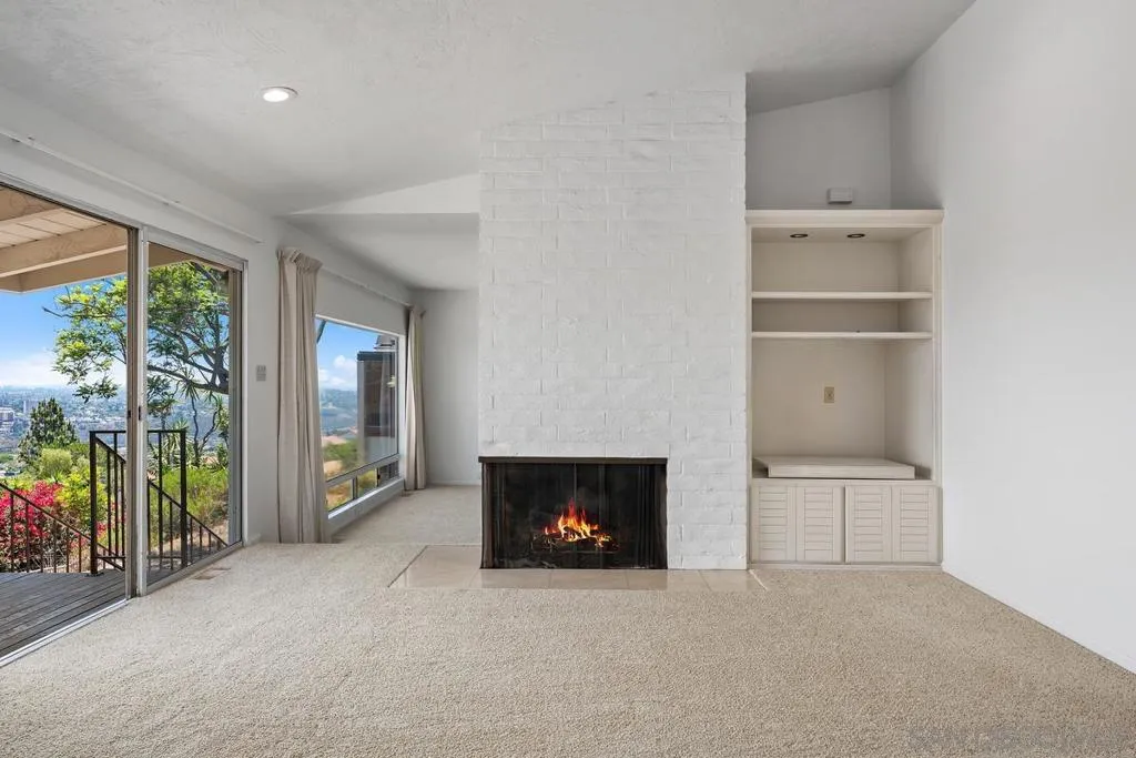 San Diego, California 92120, United States, 3 Bedrooms Bedrooms, ,2 BathroomsBathrooms,Residential,Active,167479