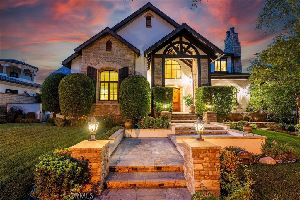 25532 Oak Meadow Drive