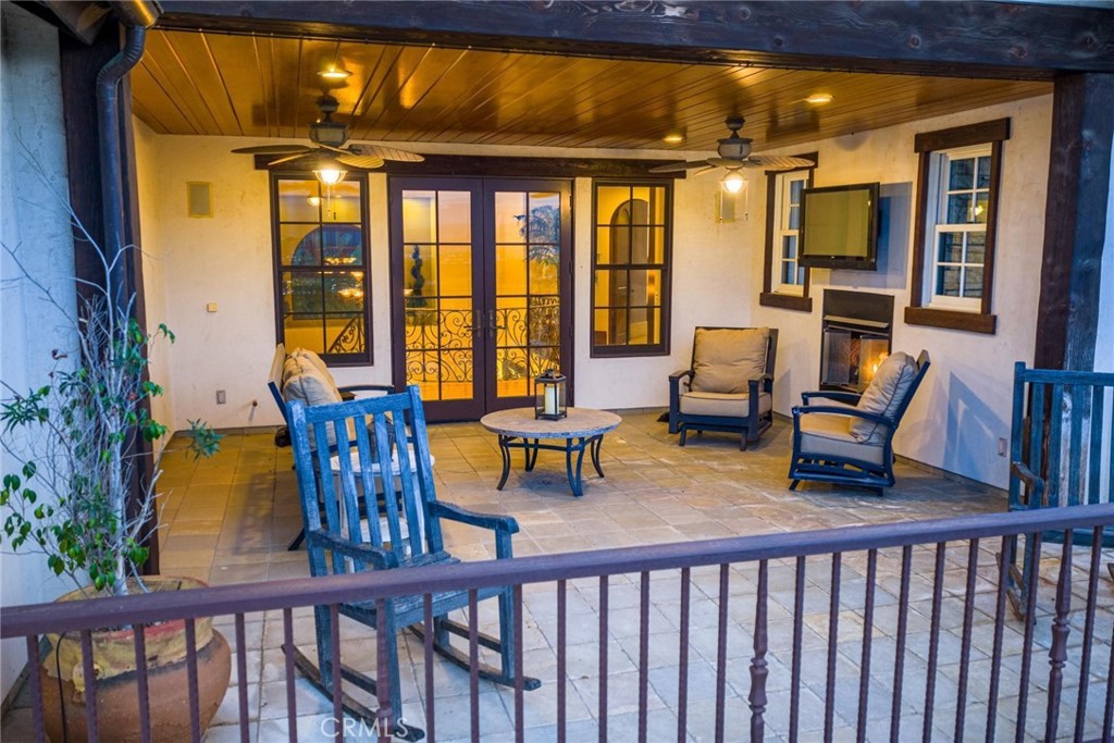 Valencia, California, 91381, United States, 6 Bedrooms Bedrooms, ,11 BathroomsBathrooms,Residential,Active,2007663