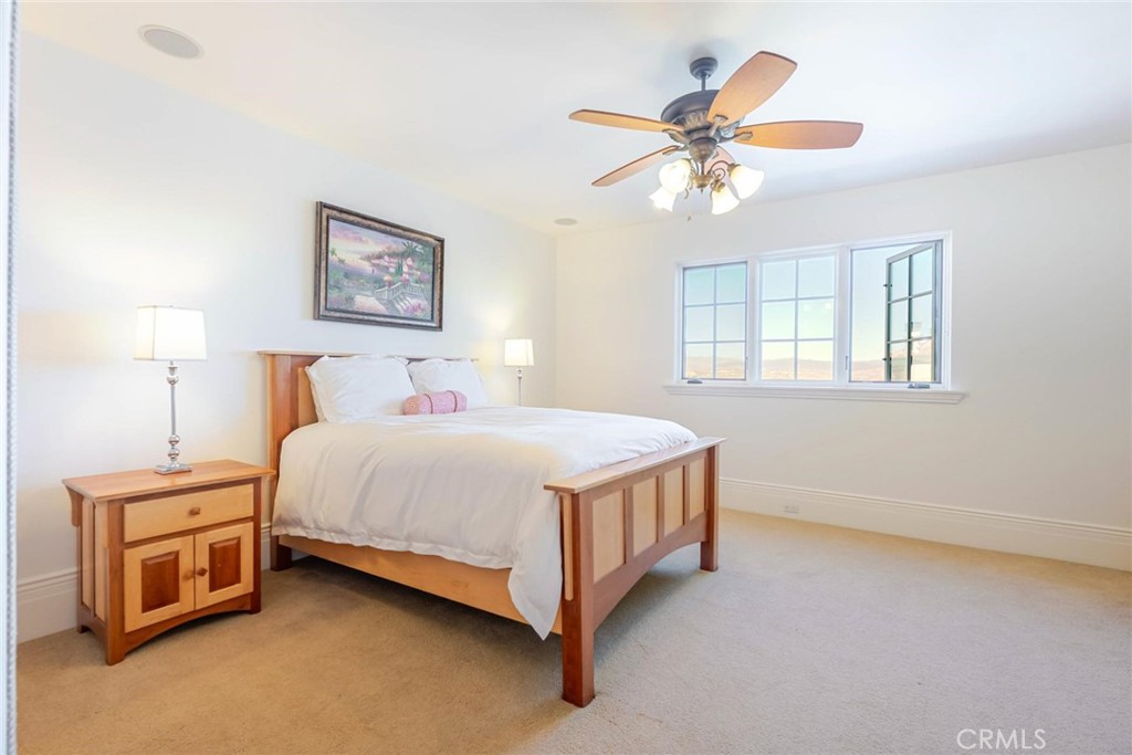 Valencia, California, 91381, United States, 6 Bedrooms Bedrooms, ,11 BathroomsBathrooms,Residential,Active,2007663