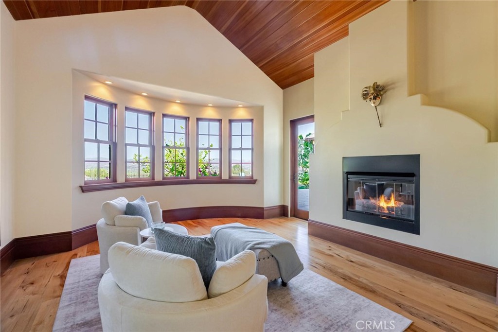 Valencia, California, 91381, United States, 6 Bedrooms Bedrooms, ,11 BathroomsBathrooms,Residential,Active,2007663