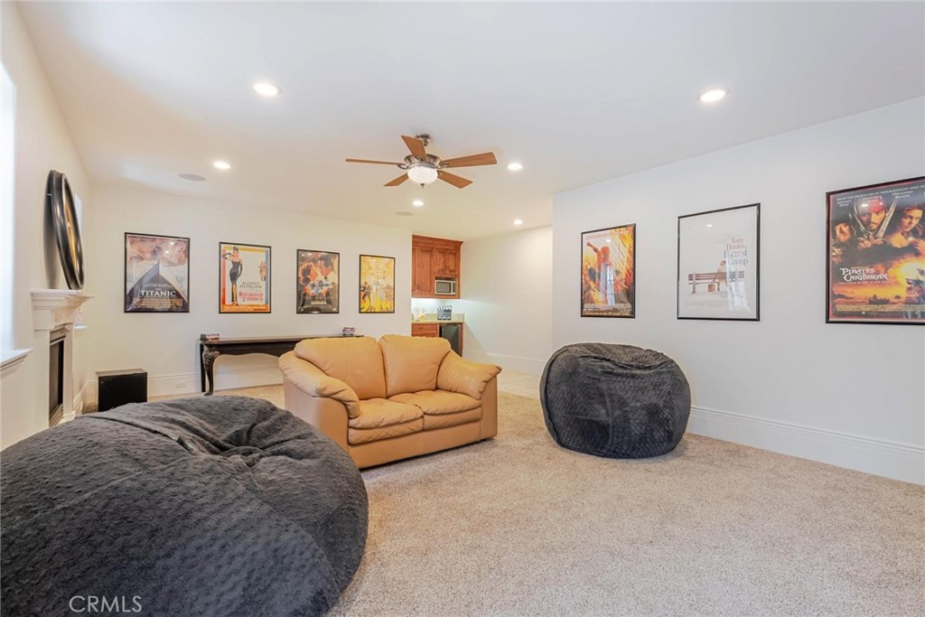 Valencia, California, 91381, United States, 6 Bedrooms Bedrooms, ,11 BathroomsBathrooms,Residential,Active,2007663
