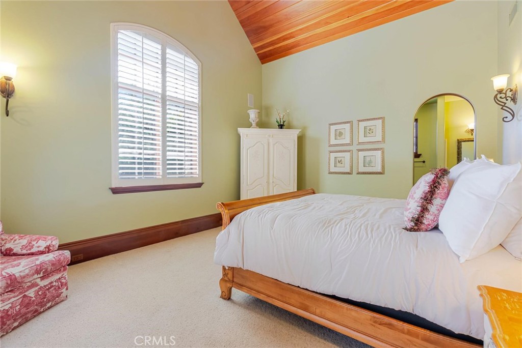 Valencia, California, 91381, United States, 6 Bedrooms Bedrooms, ,11 BathroomsBathrooms,Residential,Active,2007663