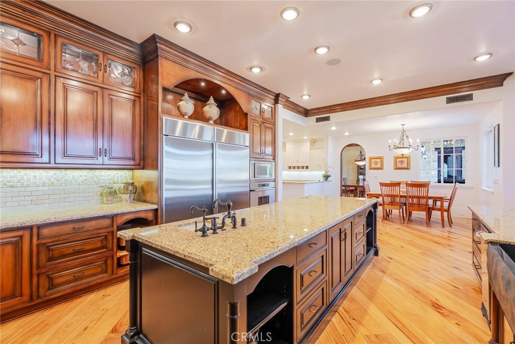 Valencia, California, 91381, United States, 6 Bedrooms Bedrooms, ,11 BathroomsBathrooms,Residential,Active,2007663