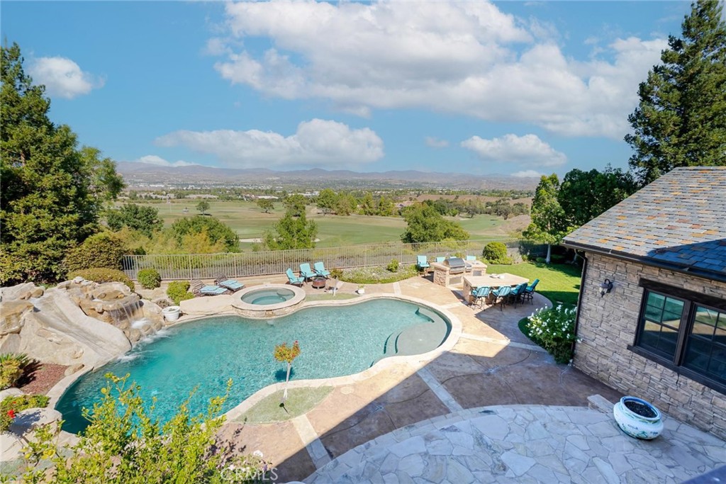 Valencia, California, 91381, United States, 6 Bedrooms Bedrooms, ,11 BathroomsBathrooms,Residential,Active,2007663
