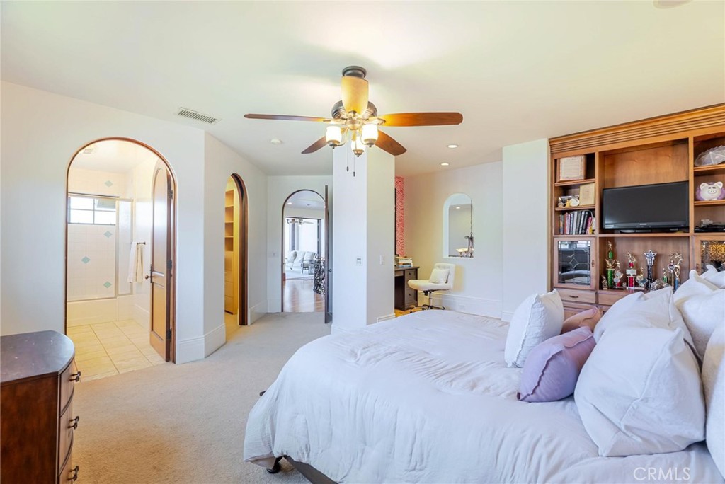 Valencia, California, 91381, United States, 6 Bedrooms Bedrooms, ,11 BathroomsBathrooms,Residential,Active,2007663