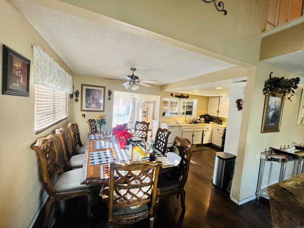 1898 Isla Del Campanero