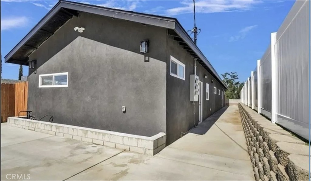 Photo 1 of 5 — 5472 N Mountain View Ave, San Bernardino, CA 92408