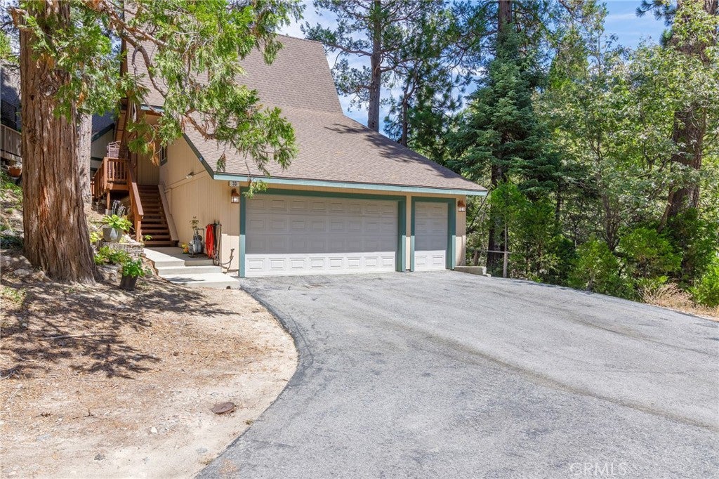 180 Grass Valley Road 33