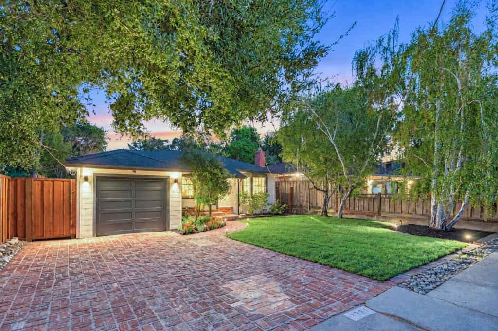 1921 Palo Alto Way