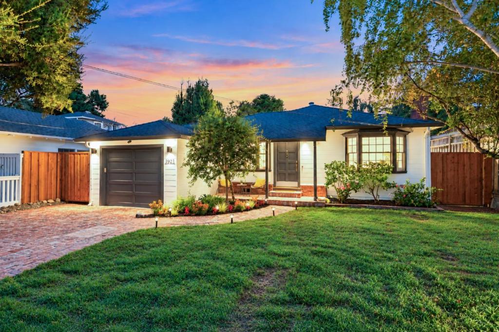1921 Palo Alto Way