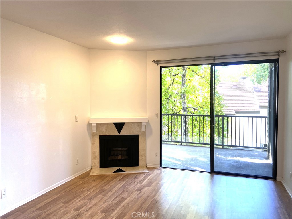 330 330 Cordova Street 261