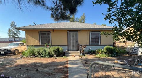 Photo of 1612 Ming AVE, Bakersfield, CA 93304 (MLS # SR26122364)