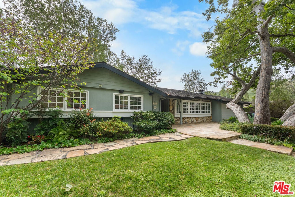 30604 Sicomoro Drive